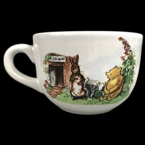 Disney Classic 'Winnie the Pooh & Friends' Oversized Coffee/Soup/Cereal Mug - Picture 1 of 12
